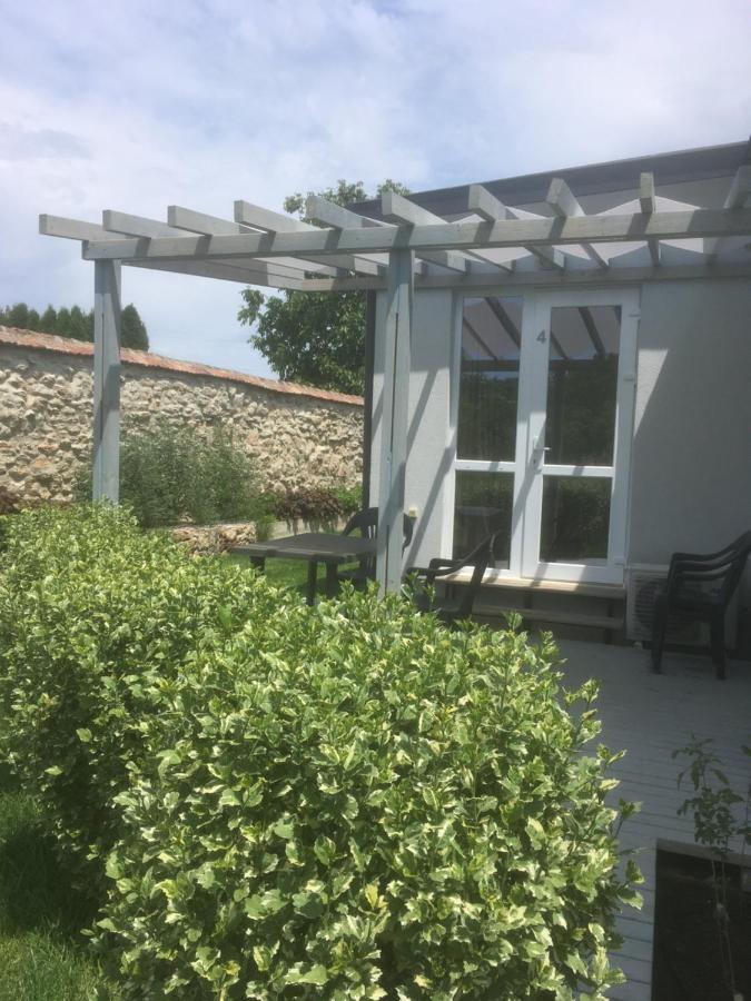 Karia Apartments Shabla Exterior photo
